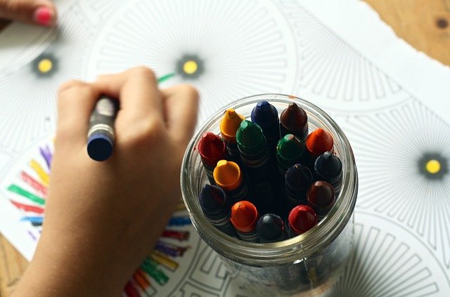 Crayons Livre De Coloriage Coloration